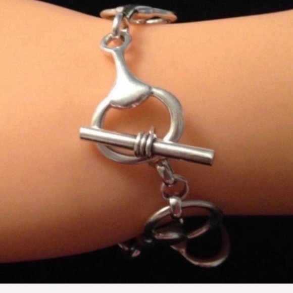 Sterling Silver Equestrian Style Horse-bit Toggle Bracelet - Picture 3 of 16